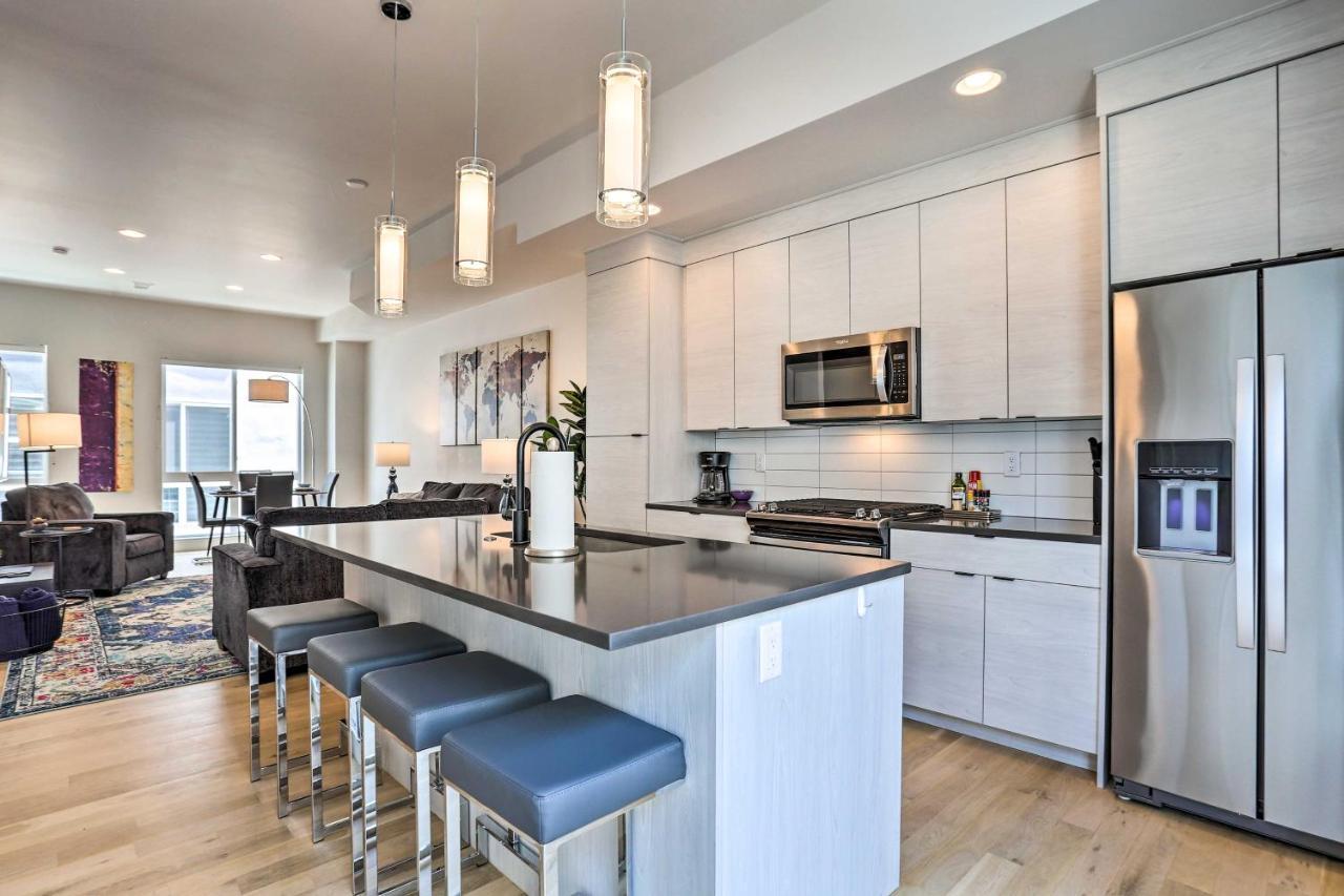 Trendy Denver Townhome - Walk To Mile High Stadium Exterior foto